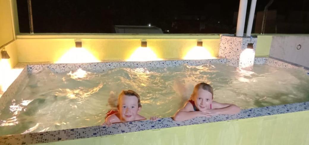 Eagle Nest Residency Otel Kottakuppam Dış mekan fotoğraf